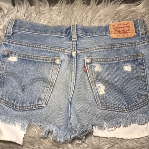 Levi's Pants - 550 Levi jean shorts